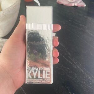 X5 Kylie cosmetics lipsticks and lip liners, never used